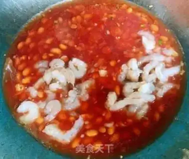 Make Shrimp and soy noodles step 6