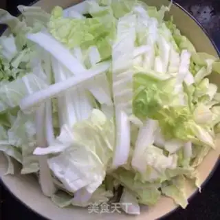 Make Pork sauerkraut step 1
