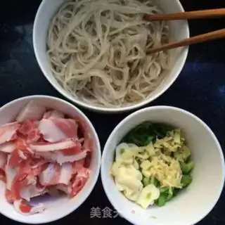 Make Pork sauerkraut step 2