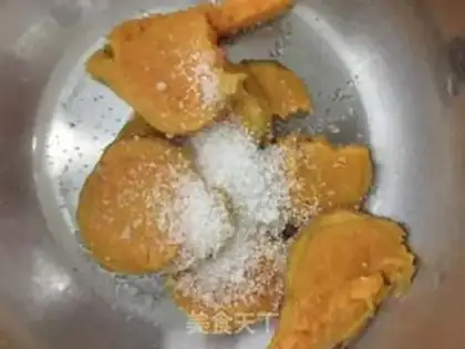 Make Cheese melon ball step 1