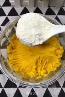 Make Roasted melon pie step 4