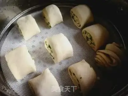 Make Rolls step 11