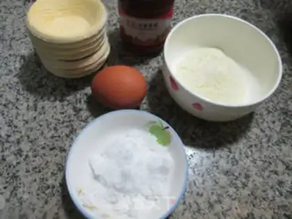 Make Strawberry jam and egg cream step 0