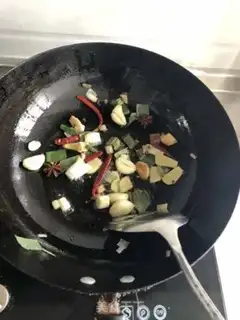 Make Yellow chicken step 2