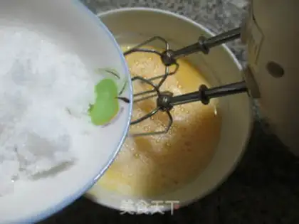Make Strawberry jam and egg cream step 4