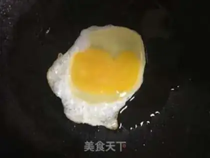 Make Fried eggs step 2