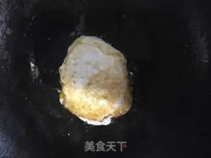 Make Fried eggs step 3