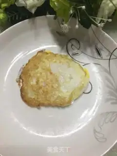 Make Fried eggs step 4