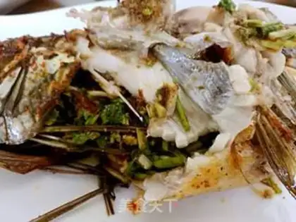 Make The fragrance gravy roasted the fish step 3