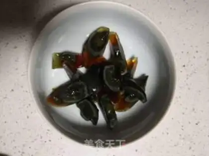 Make Frozen eggs step 0
