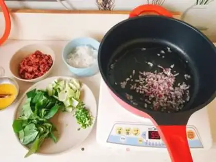 Make Beef eggs and tacos step 4