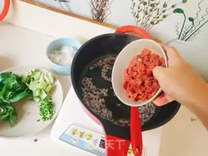Make Beef eggs and tacos step 5