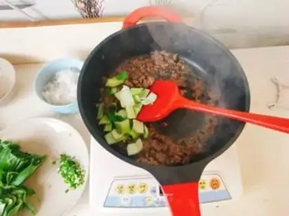 Make Beef eggs and tacos step 7
