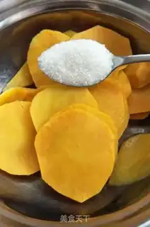 Make Potato buns step 0