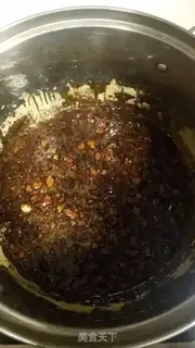 Make Rose ointment step 1