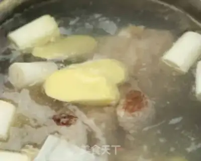 Make Big bone soup step 4