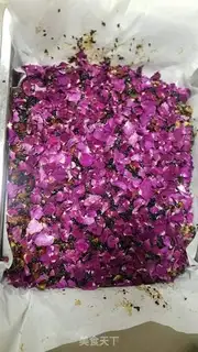 Make Rose ointment step 8