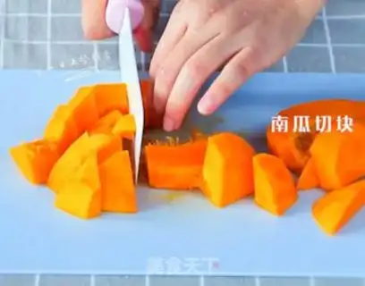 Make Coconut-coated chipple pumpkin step 4