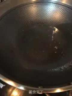 Make The broccoli mixes the eggs step 4