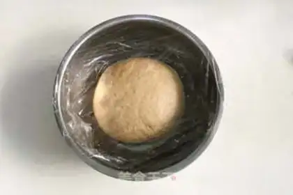 Make Cinnamon overberry scone step 8