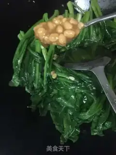 Make Soybeans and garlic sauce step 4