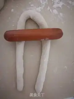 Make Little bunny sausage rolls step 5