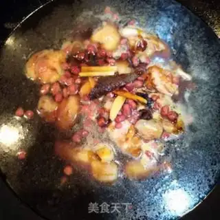 Make Peanut pig feet step 4