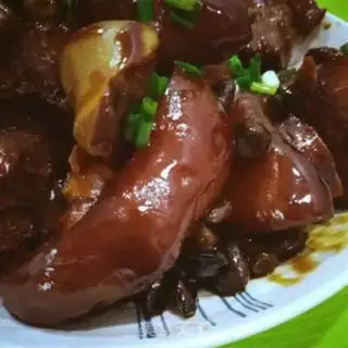 Make Peanut pig feet step 5