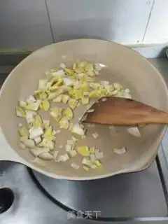 Make Coconut ball step 1