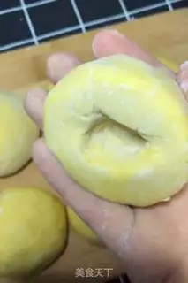 Make Corny eggs nest step 9