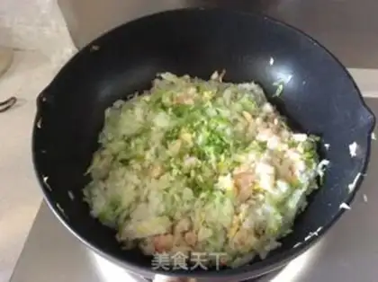 Make Shrimp egg rice step 3