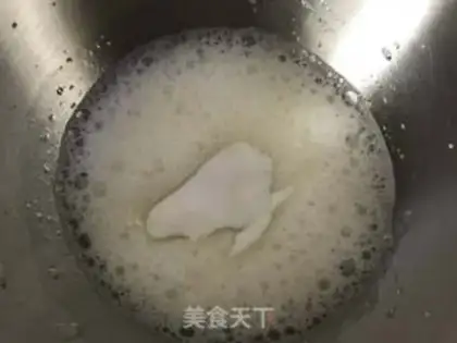 Make Coconut almond cake step 3