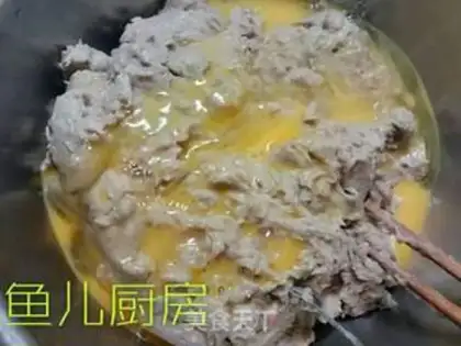 Make Two silky yellow fish step 10