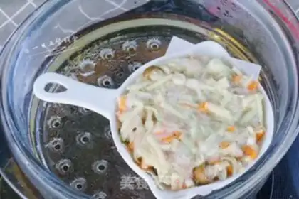 Make Silver fish and vegetable pasta step 5