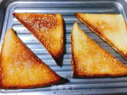 Make Creamy honey toast step 4
