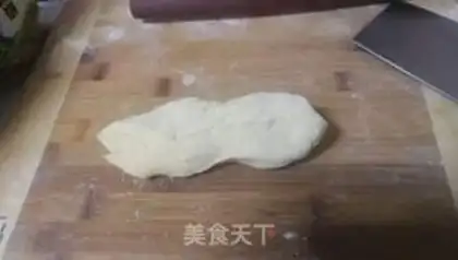 Make Rose rolls step 0