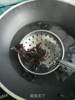 Make Celery egg dumplings step 1