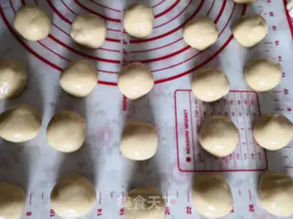 Make pineapple mooncake step 1