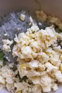 Make Egg fan carrot pie step 5