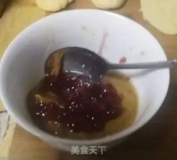 Make Rose rolls step 4