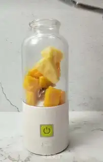 Make Mango pineapple juice step 1