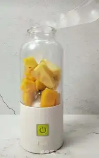 Make Mango pineapple juice step 2
