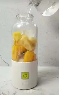 Make Mango pineapple juice step 3