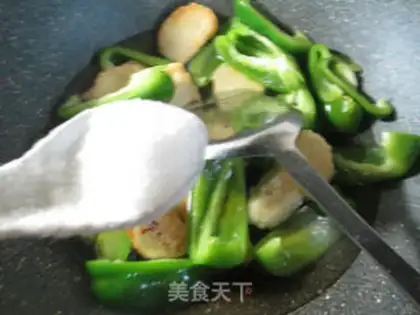 Make Plumb peppers and sour chickens step 8