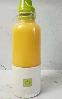 Make Mango pineapple juice step 4