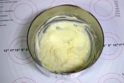 Make Chestnuts lollipop cake step 1