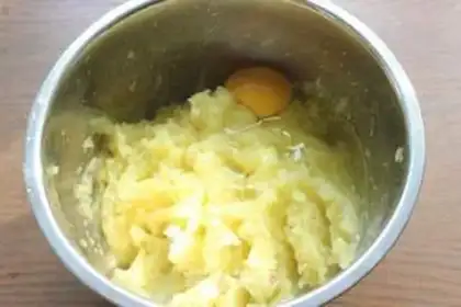 Make Cheese cranberry potatoes step 2