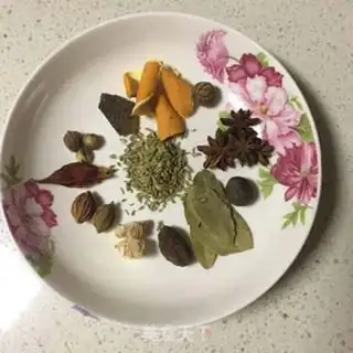 Make Homemade halowater step 1