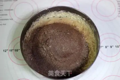 Make Chestnuts lollipop cake step 4