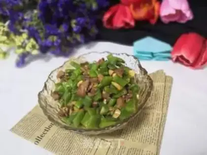 Make Five fragrances of chicken and fried lentils step 0
